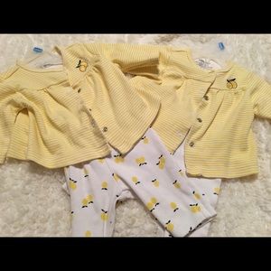 Lemon outfit